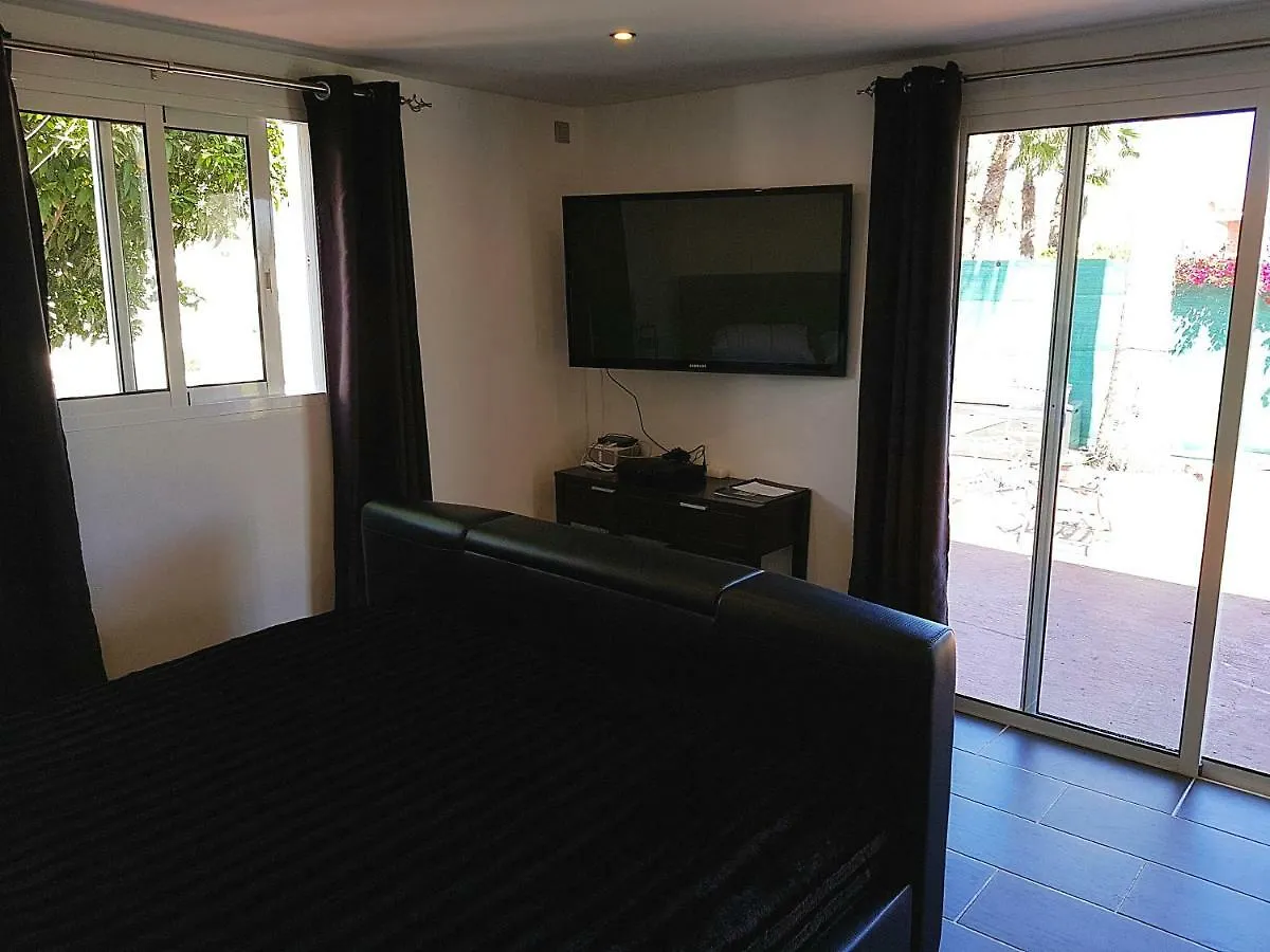 Hotel 142B Dehesa Baja Alhaurín el Grande España